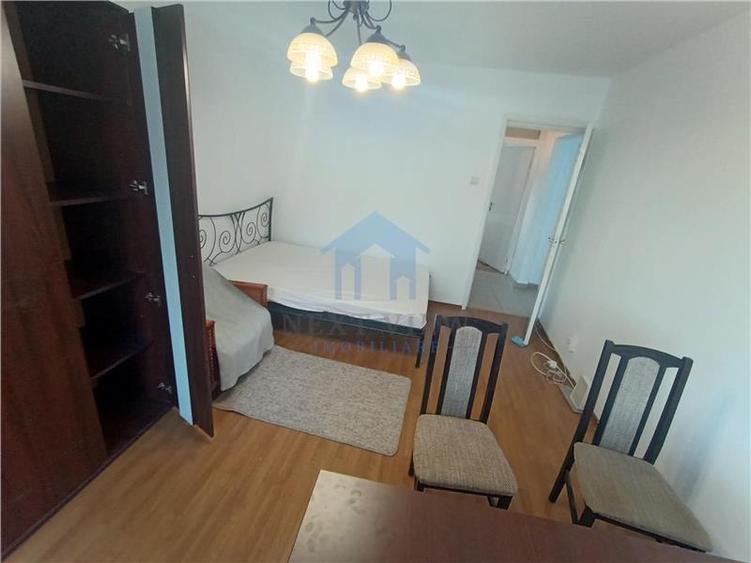 Apartament cu 2 camere decomandat în Zorilor