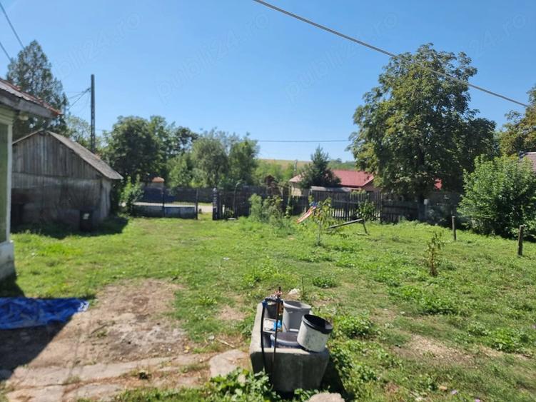 Casă cu Teren 1500 Mp în Grecești