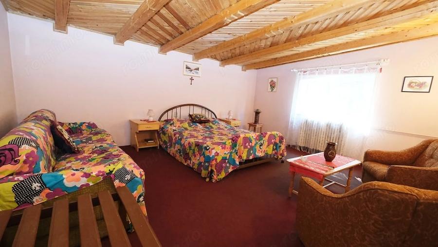 Casă cu Teren 400 Mp în Cheia