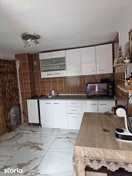 Casă cu 3 camere cu Teren 267 Mp în Central