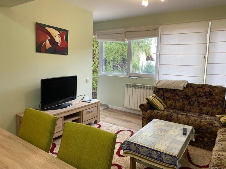 Apartament cu 2 camere semidecomandat în Bună Ziua
