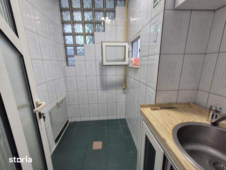 Spațiu comercial, de 80 mp, în Calea București