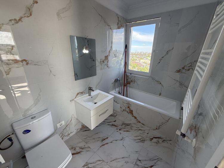 Apartament cu 3 camere decomandat în Colentina