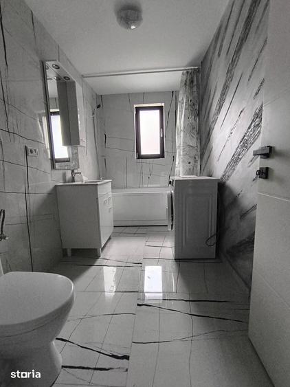 Garsonieră decomandată în Ciurea