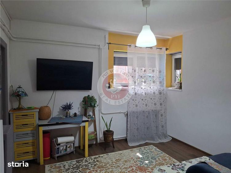 Apartament cu 3 camere decomandat în Kogălniceanu