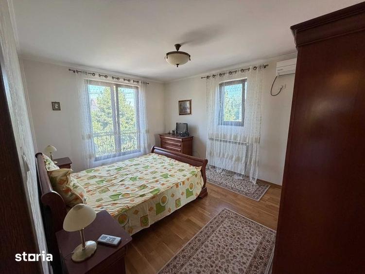 Casă cu 3 camere cu Teren 350 Mp în Berceni