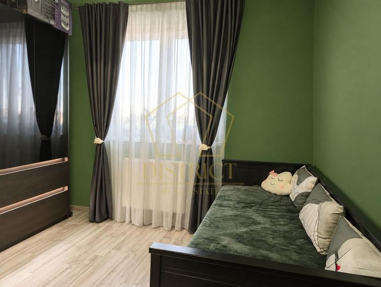 Apartament cu 3 camere semidecomandat, mobilat în Giroc