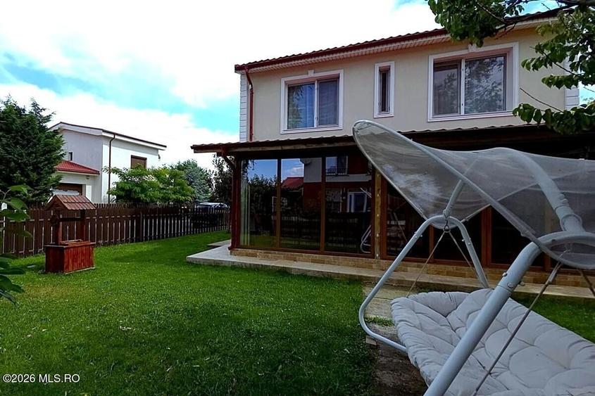 Casă individuală cu 4 camere cu Canalizare în Cumpăna