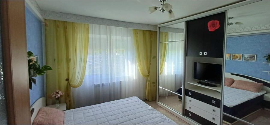 Apartament cu 2 camere decomandat, mobilat în Central
