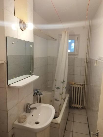Apartament cu 2 camere semidecomandat în Circumvalațiunii