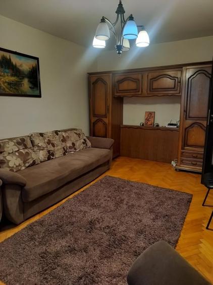Apartament 3 camere decomandat, 62.15 mp, zona Lapus - 2