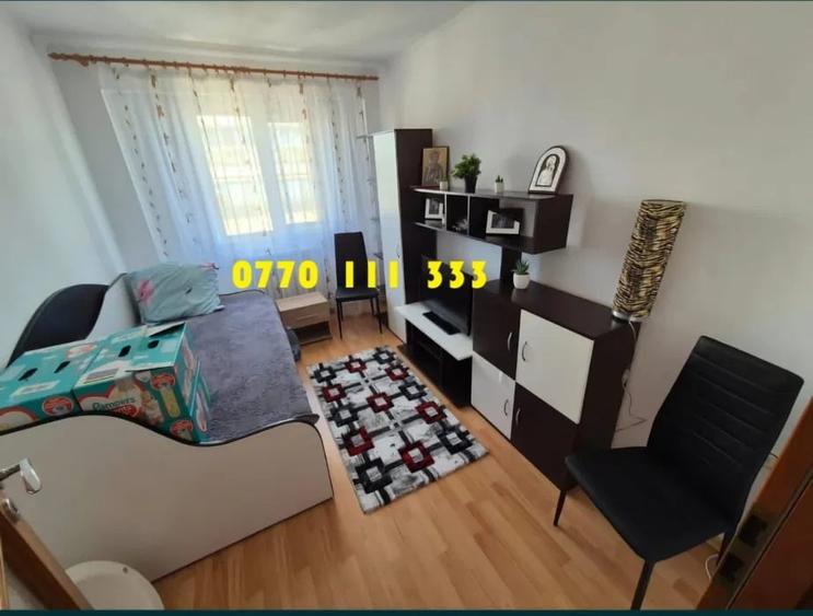 Apartament cu 4 camere decomandat, mobilat în Viziru 3