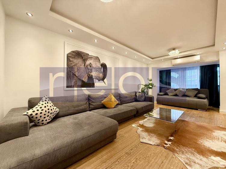Apartament cu 2 camere decomandat, mobilat în P-ța Unirii