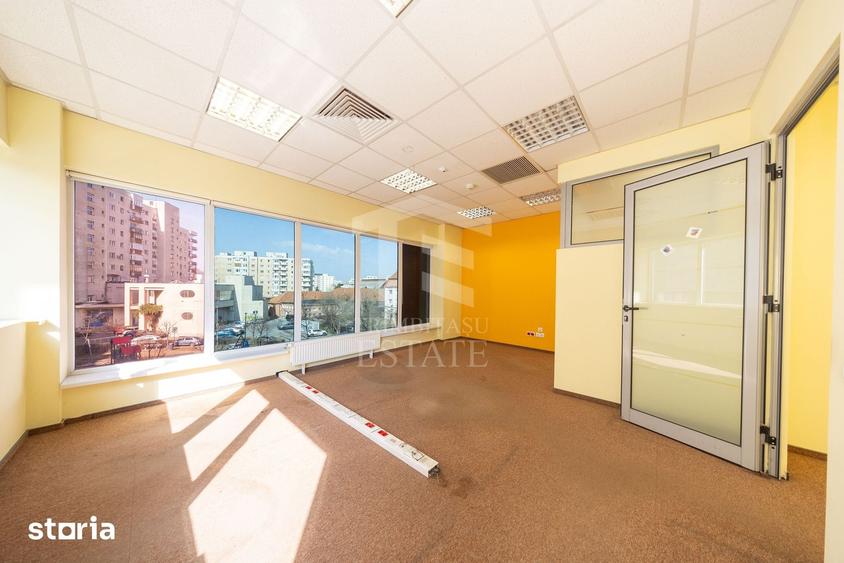 Spațiu comercial, de 612 mp, în Centrul Civic