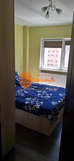 Apartament cu 2 camere decomandat, mobilat în Tei