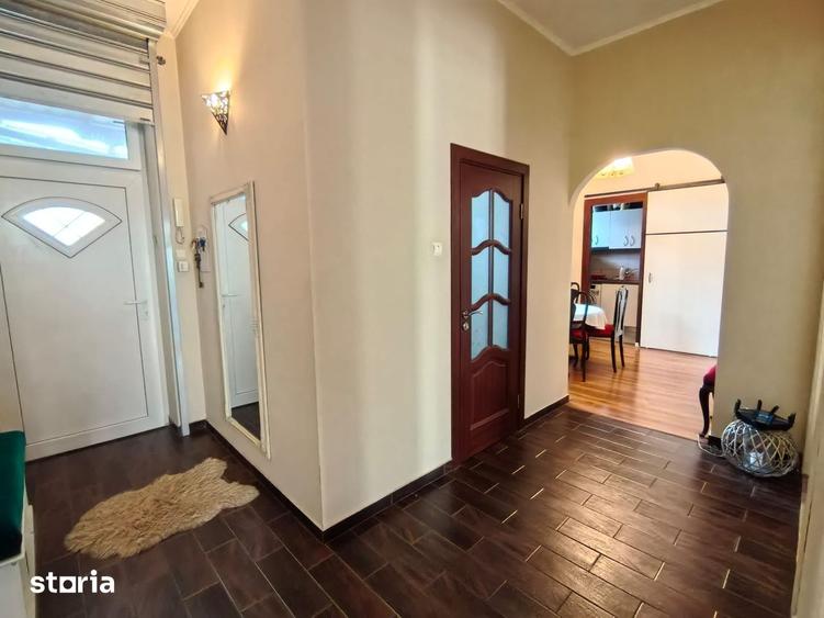 Apartament cu 4 camere decomandat în Iosefin