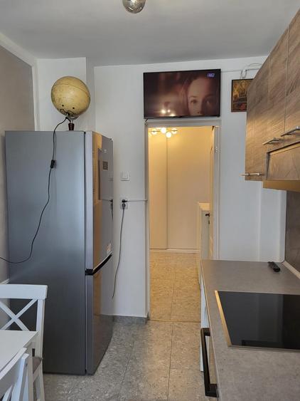 Apartament cu 2 camere circular în Centrul Civic