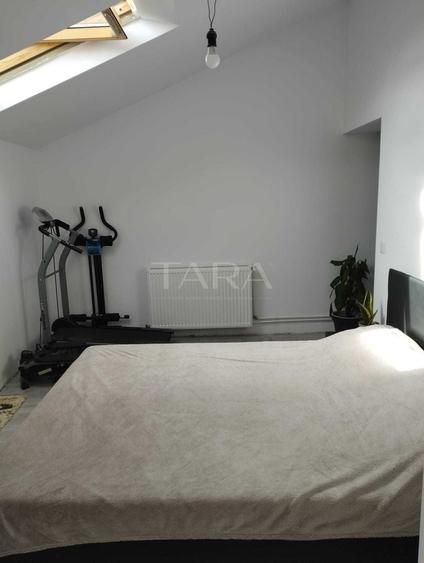 Apartament cu 4 camere semidecomandat, mobilat în Florești