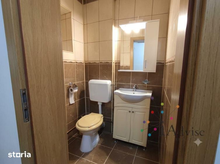 Apartament cu 3 camere decomandat în Valea Cetății