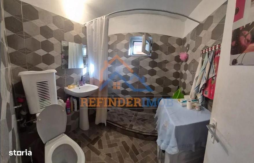 Apartament cu 2 camere semidecomandat în Mărgeanului