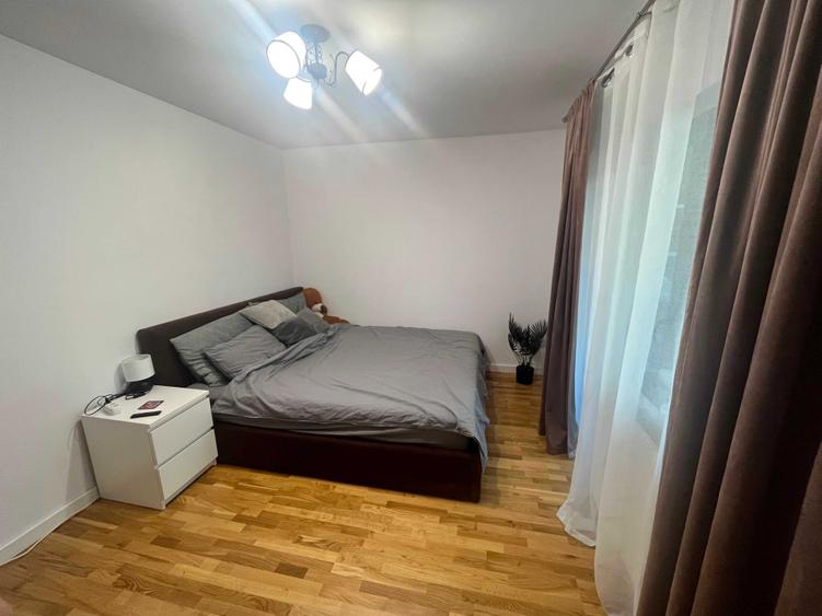 Apartament cu 3 camere decomandat în Valea Lupului