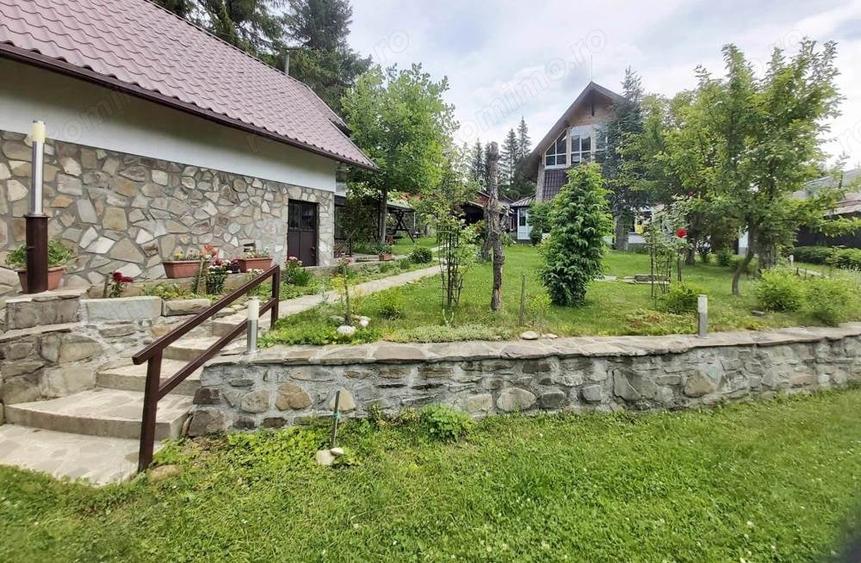Casă cu 6 camere cu Teren 1905 Mp în Cheia