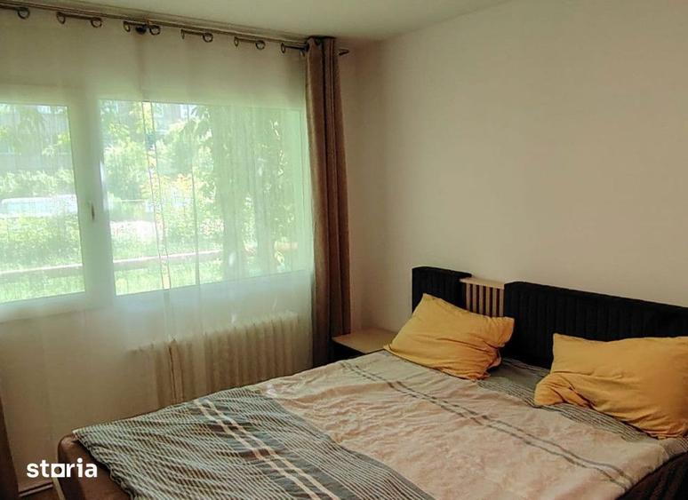 Apartament cu 2 camere în Podu Roș