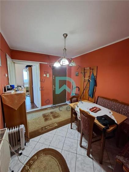 Apartament cu 2 camere decomandat în Astra