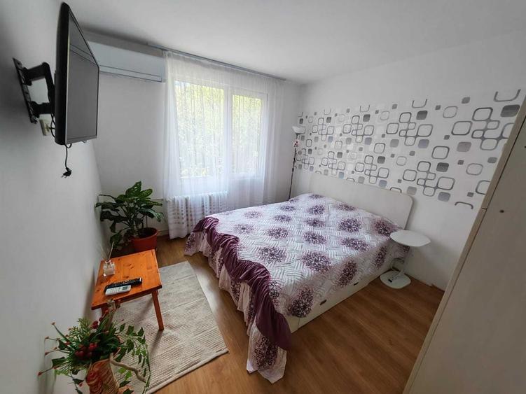 Apartament cu 2 camere decomandat în Drumul Taberei