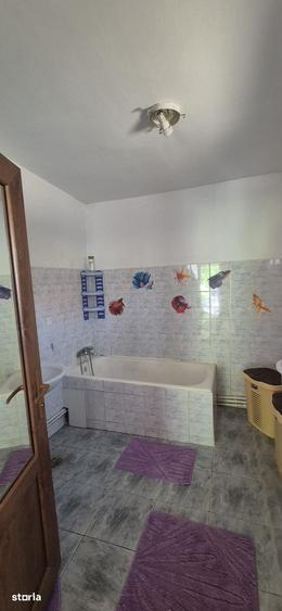 Casă cu 3 camere cu Teren 760 Mp în Valu lui Traian