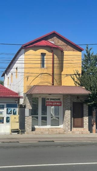 Casă individuală cu 4 camere cu Teren 120 Mp în Central