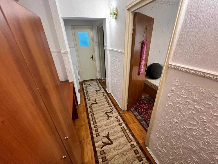 Apartament cu 3 camere Aleea Solidartitatii etaj 2/4