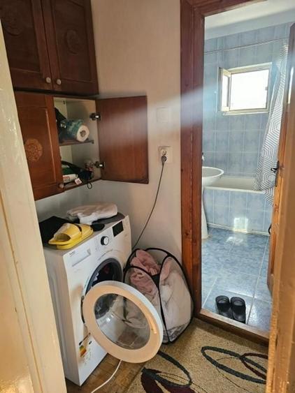 Apartament cu 2 camere semidecomandat, mobilat în Soarelui