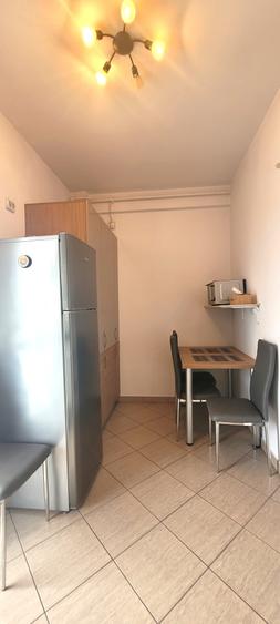 Penthouse cu 3 camere decomandat în Titan