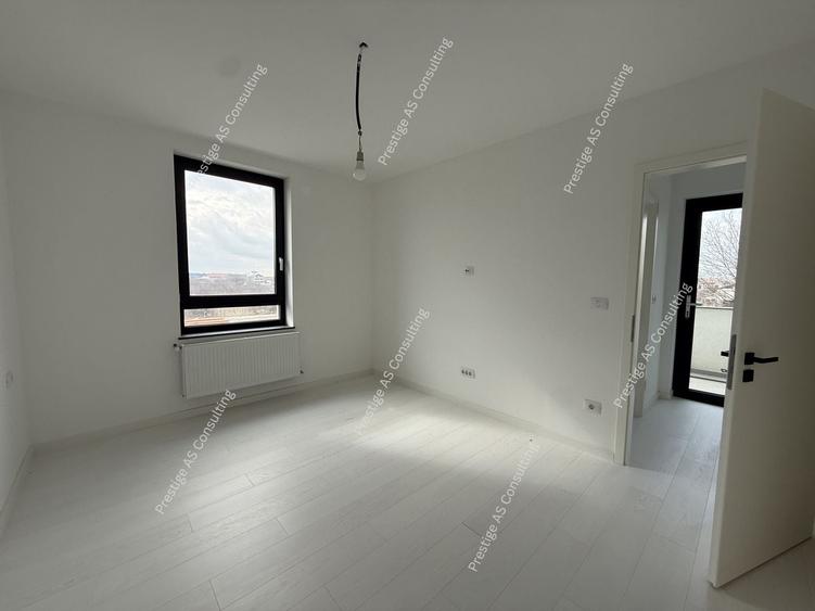 Apartament cu 2 camere semidecomandat, mobilat în Dumbrăvița