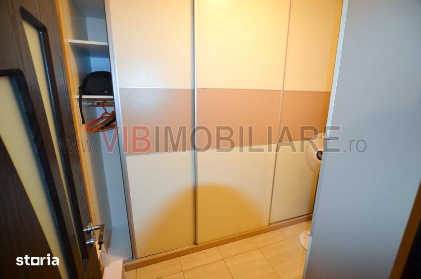 Apartament cu 3 camere decomandat, mobilat în Titan