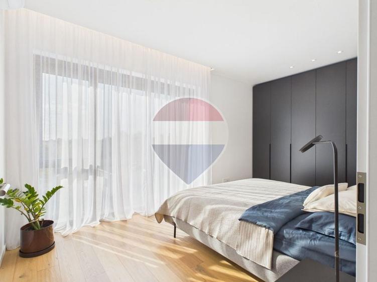 Duplex cu 4 camere cu Teren 202 Mp în Central