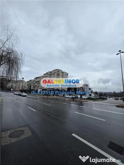 Spațiu comercial, de 128 mp, în Central