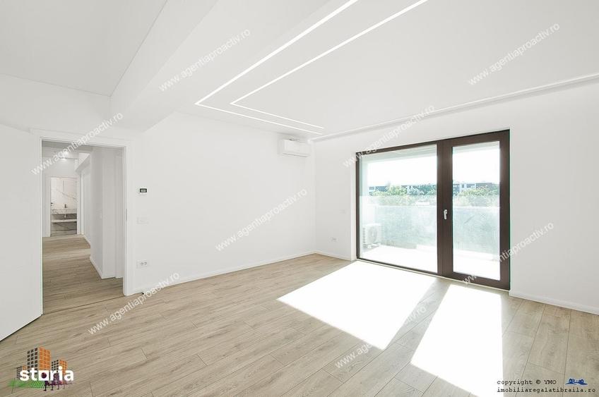 Apartament cu 3 camere decomandat în Sud