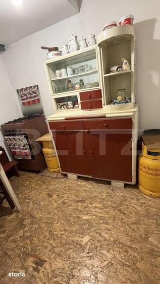 Casă cu 4 camere cu Teren 528 Mp în Central