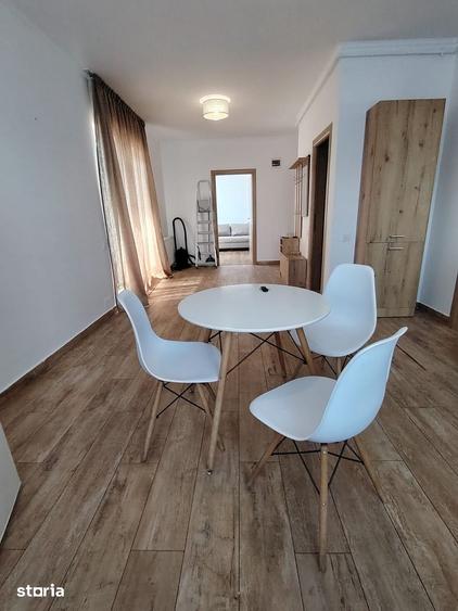 Apartament cu 3 camere în Florești
