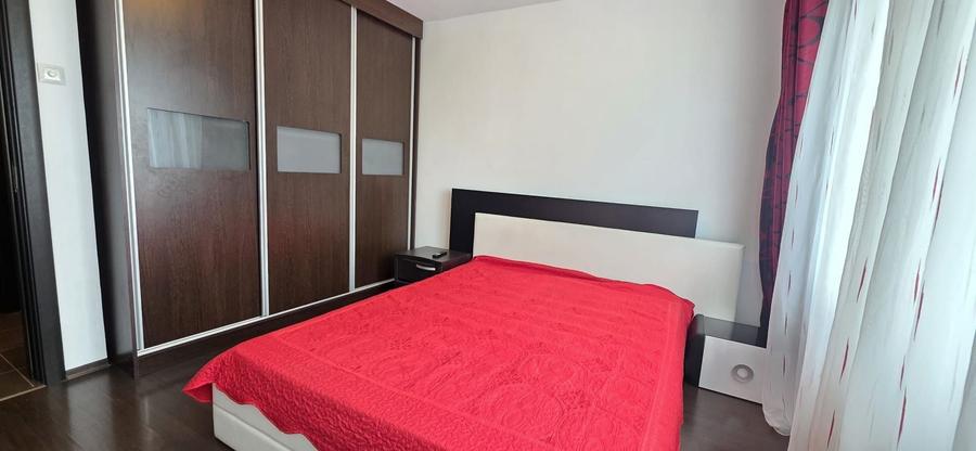 Apartament cu 2 camere decomandat, mobilat în Casa de Cultură