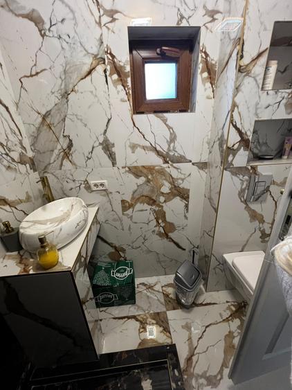 Apartament cu 3 camere decomandat în Bucureștii Noi