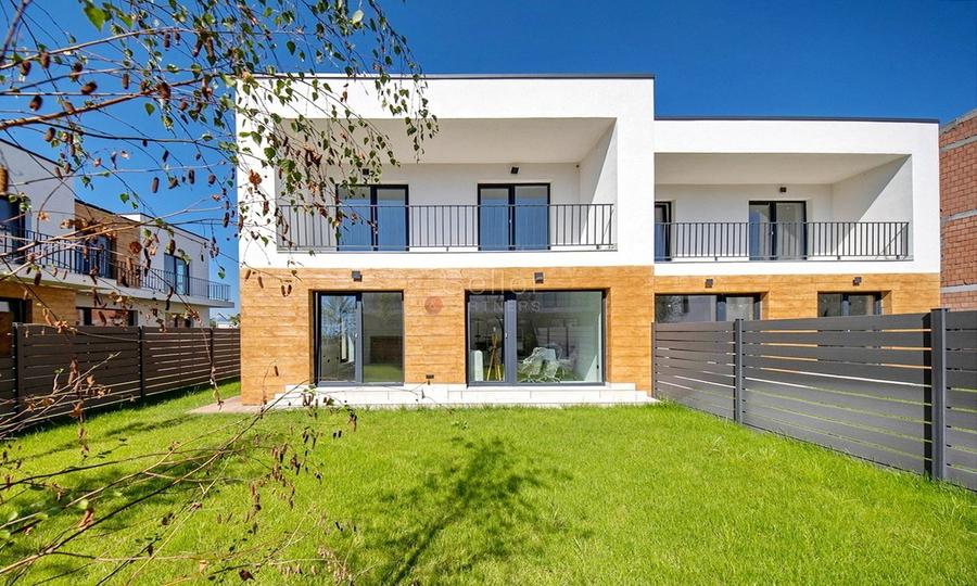 Duplex cu 3 camere cu Canalizare în Ghimbav Livadă