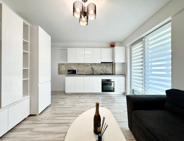 Apartament cu 2 camere semidecomandat în Popas Păcurari