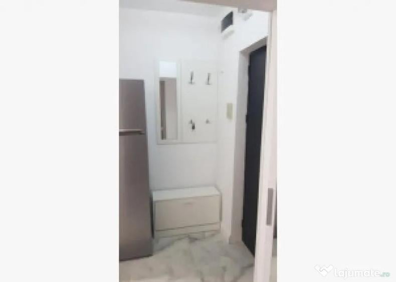 Garsonieră decomandată în Fizicienilor