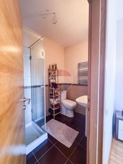 Apartament cu 3 camere decomandat în Kiseleff