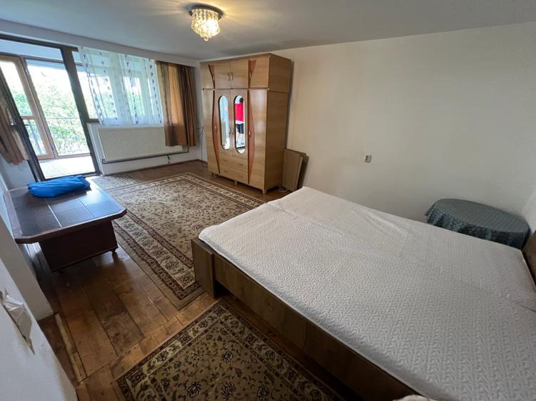 Duplex cu 4 camere cu Teren 250 Mp în Trei Stejari