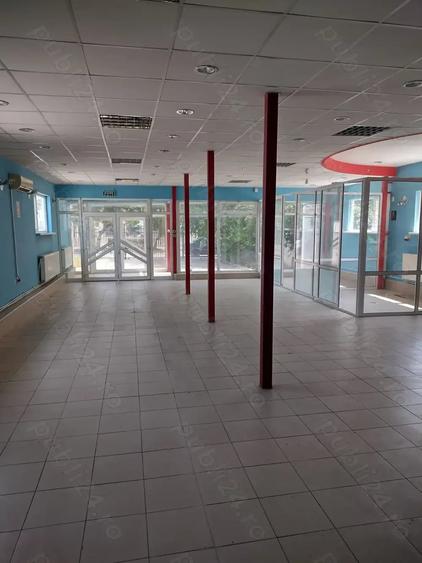 Spațiu comercial, de 540 mp, în Central