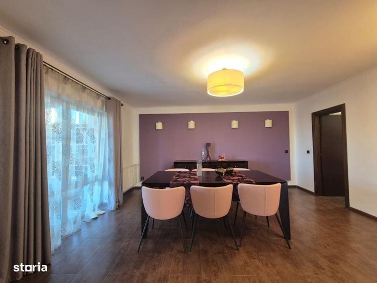 Casă cu 4 camere în Dâmbul Rotund